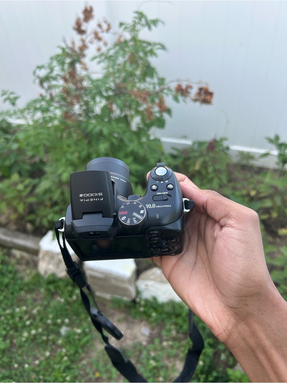 Fujifilm FinePix S1000fd 10.0MP 12X Zoom Digital Camera Black WORKS with Sd card - Picture 6 of 8